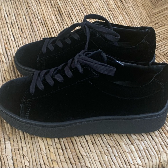 Vince Neela Suede Leather Sneakers - Picture 2 of 9